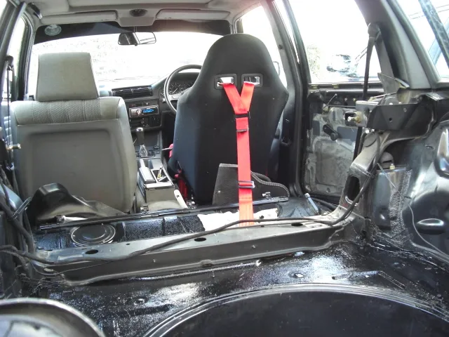 Strip It or Keep It: The Weight Reduction Debate Every Daily Driver Owner Has to Have With Themselves